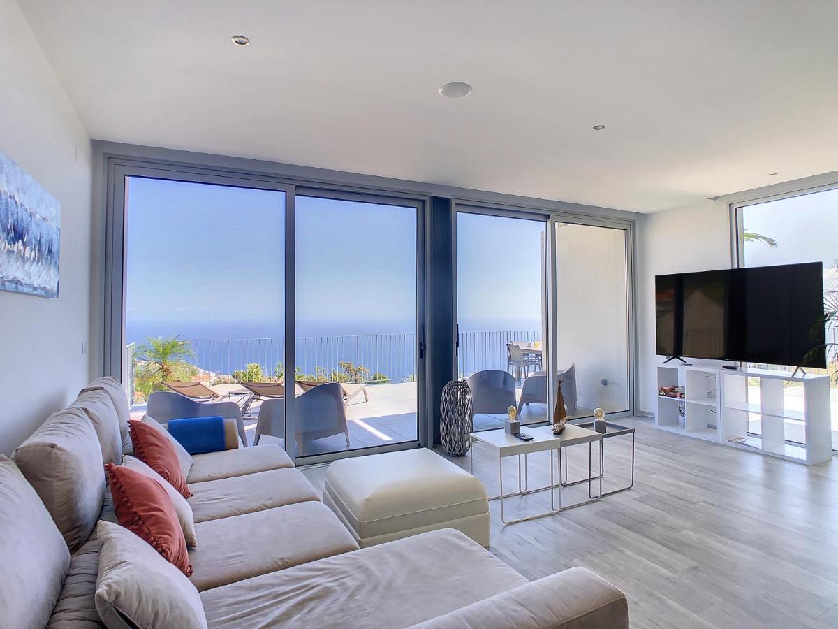 Villa Piece Of Heaven By Lovelystay Estreito Da Calheta Exterior photo