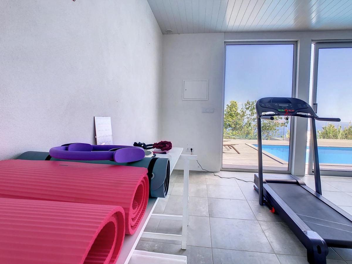 Villa Piece Of Heaven By Lovelystay Estreito Da Calheta Exterior photo
