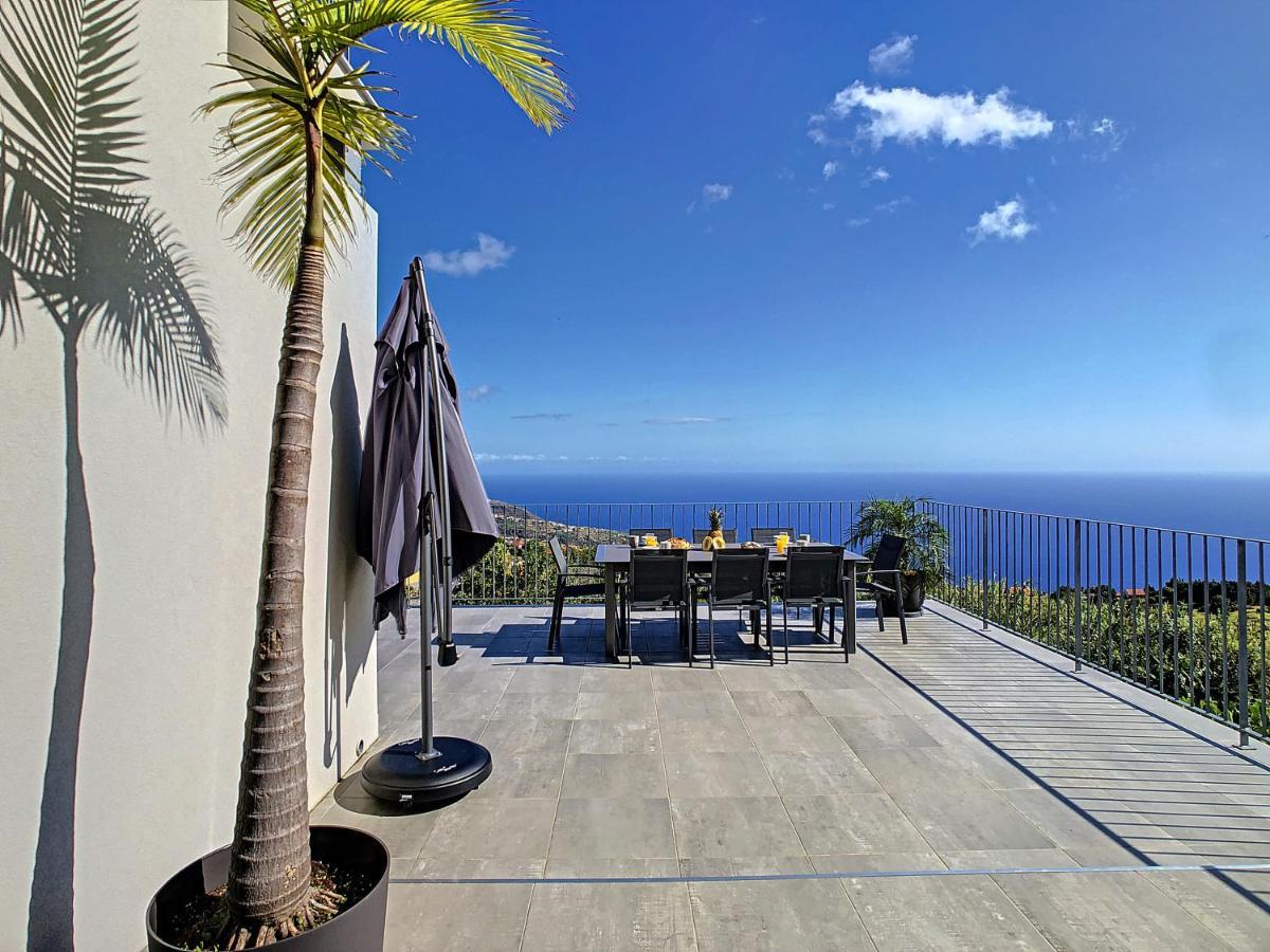 Villa Piece Of Heaven By Lovelystay Estreito Da Calheta Exterior photo