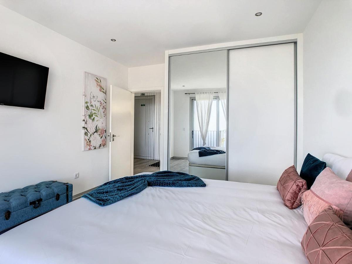 Villa Piece Of Heaven By Lovelystay Estreito Da Calheta Exterior photo